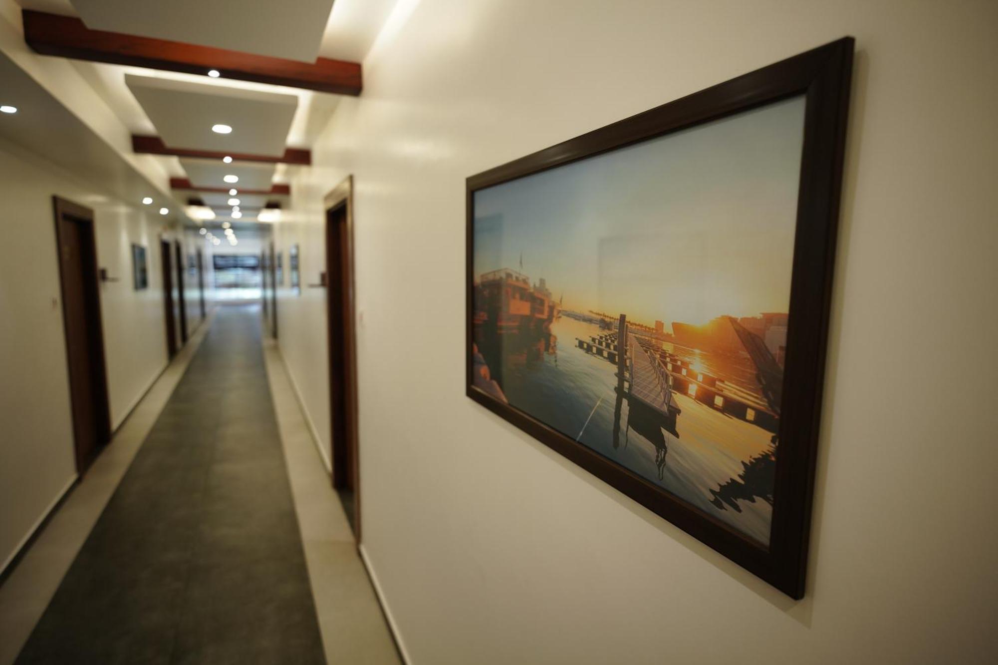 Four N Square Residency Hotel Palakkad Exterior photo