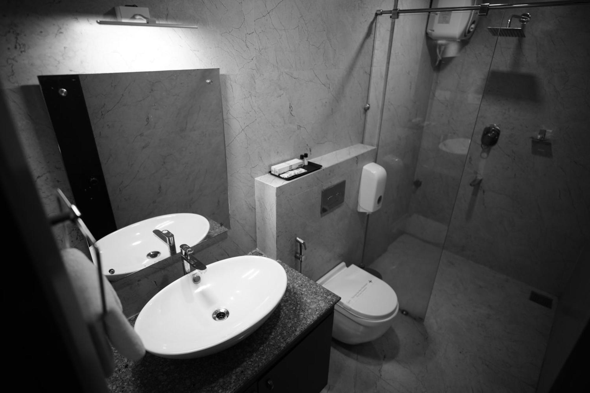 Four N Square Residency Hotel Palakkad Exterior photo